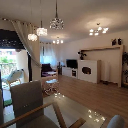 Precioso Apartamento, Frente Al Puerto 또레비에하